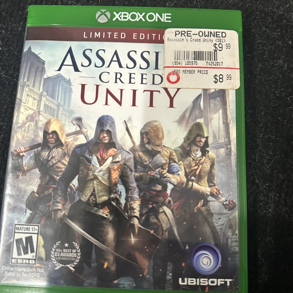 Assassin's Creed Unity Xbox One Game - Green Case